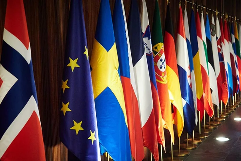 Лидеры ЕС обсудят отношения с США и укрепление обороны союза