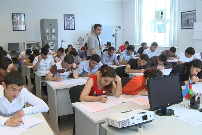 Azərbaycan ali məktəblərinin qəbul reytinqi - SİYAHI