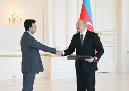 Azərbaycan lideri Pakistanın yeni səfirinin etimadnaməsini qəbul edib - YENİLƏNİB