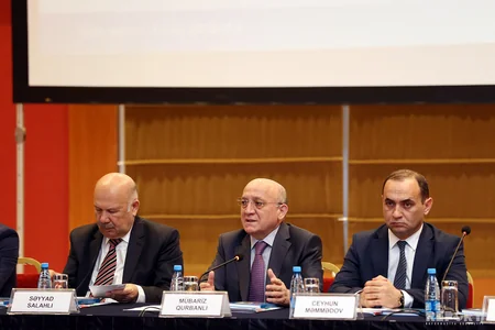 Heydər Əliyev və milli-mənəvi dəyərlər mövzusunda konfrans keçirilib