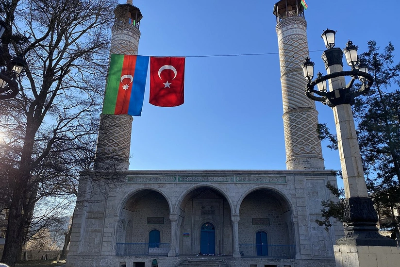 İrəvan və Şuşadakı məscidləri təmir etməkdə məqsəd oradakı Azərbaycan izlərini itirməkdir