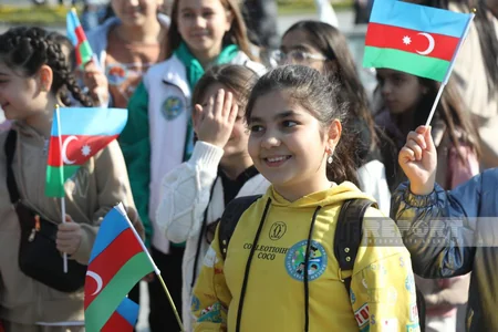 Bakıda “Gücümüz cəsarətimizdədir!” adlı yürüşün açılış mərasimi olub - YENİLƏNİB