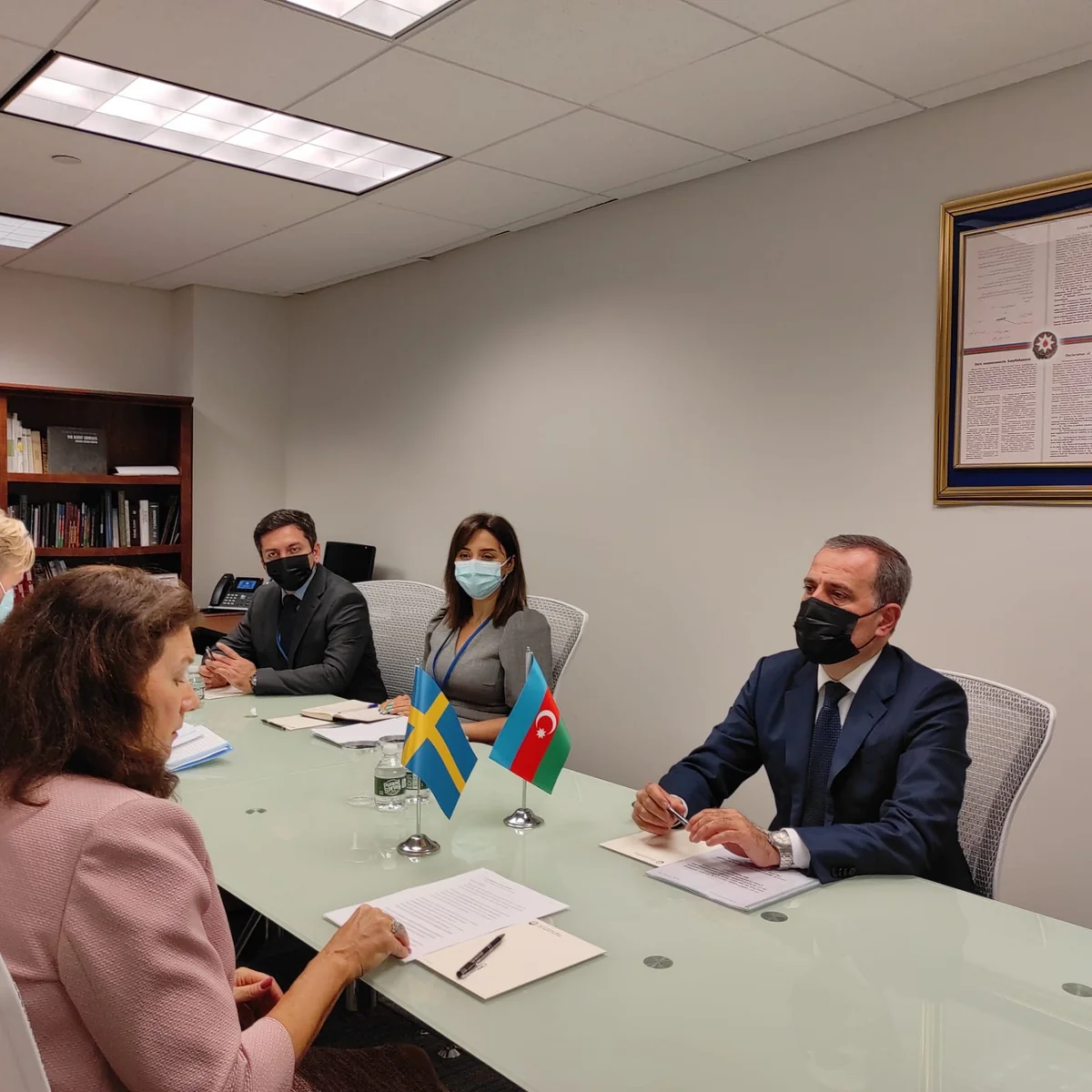 Azerbaijani FM meets OSCE Chairman-in-Office