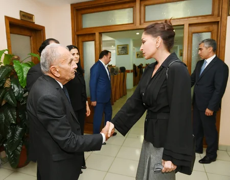 Birinci vitse-prezident Mehriban Əliyeva görkəmli alim Vasim Məmmədəliyevin hüzr mərasimində iştirak edib