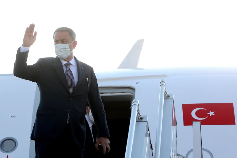 Türkiyənin müdafiə naziri Azərbaycana yola düşüb
