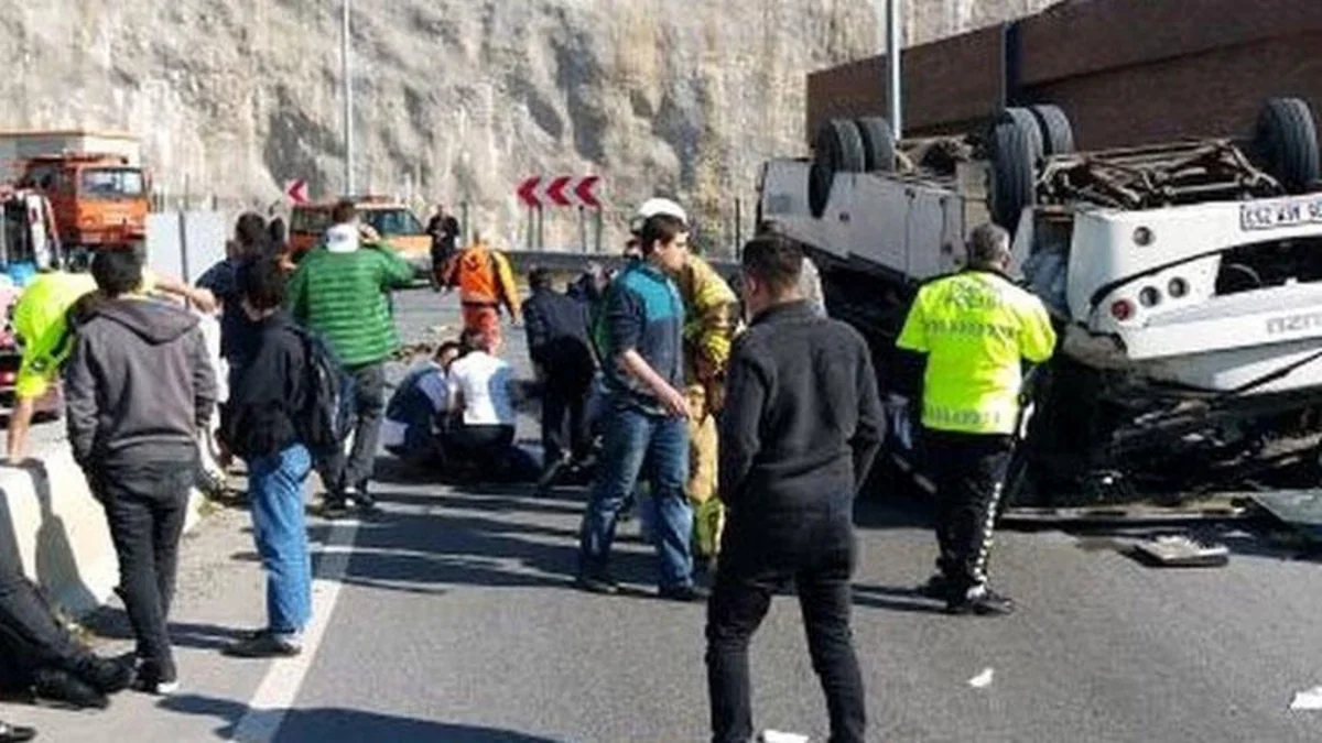 Türkiyədə daun sindromlu uşaqları daşıyan avtobus aşıb, xeyli sayda yaralı var