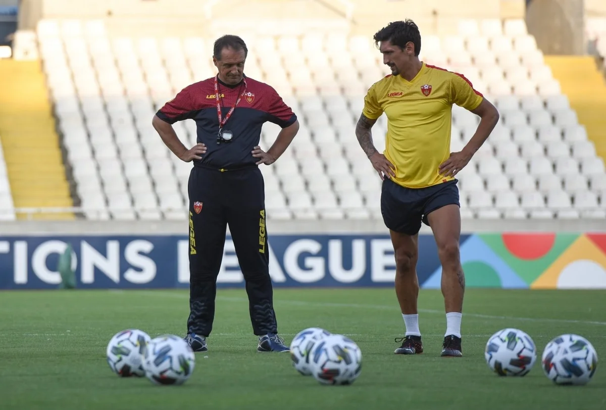 Monteneqrolu futbolçu: 3 qələbədən sonra eyforiyaya qapılmamalıyıq