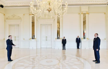 President Ilham Aliyev received credentials of two incoming ambassadors