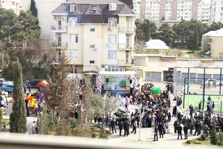 Bakının abad məhəllələrində bayram şənlikləri və konsert proqramları təşkil edilir