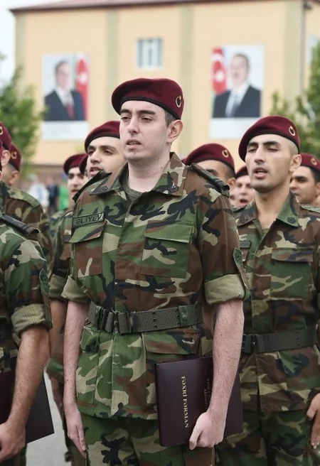 Ceremony to transfer soldiers from active military service to reserve units held at military unit of State Security Service