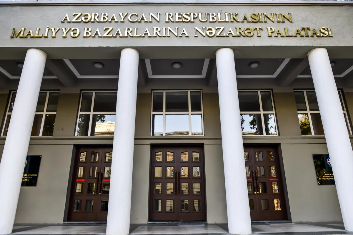 Maliyyə Bazarlarına Nəzarət Palatası ləğv edilib
