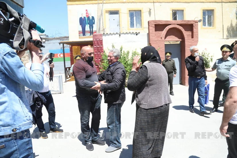 Son 18 ildə Azərbaycanda əfv edilən şəxslərin sayı açıqlanıb