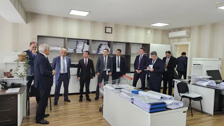 Özbəkistan nümayəndə heyəti Fövqəladə Hallar Nazirliyində olub