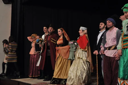 Mədəniyyət və İncəsənət Universitetinin tələbələri yeni tamaşa hazırlayıblar