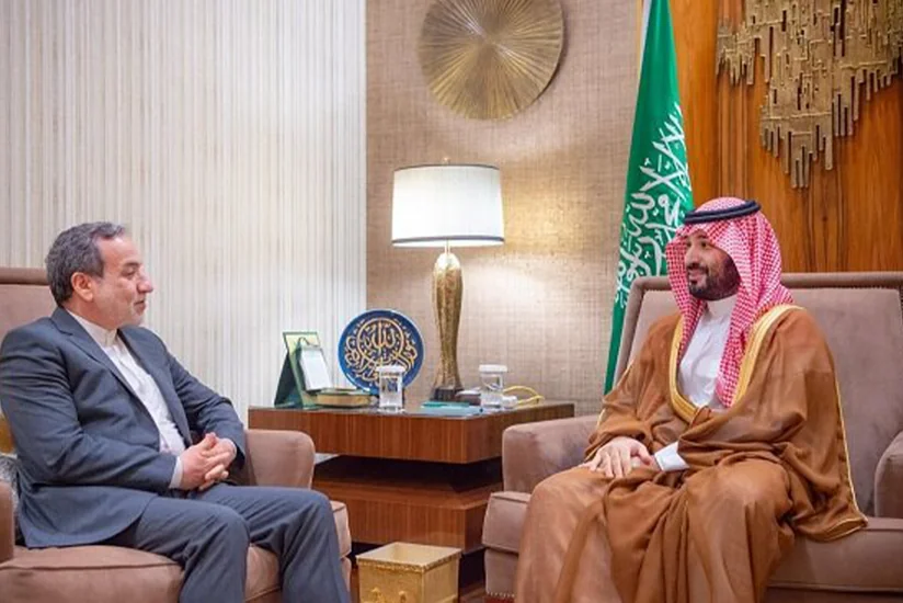 Səudiyyə Ərəbistanının vəliəhd şahzadəsi İran XİN başçısı ilə regional vəziyyəti müzakirə edib