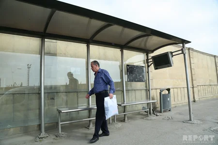 Bakıdakı 600 Avtobus İnformasiya terminalından 200-ü işləmir - FOTOREPORTAJ