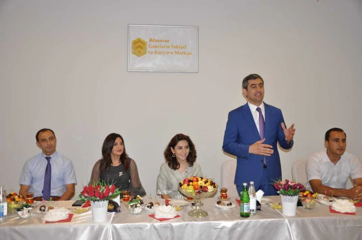 Biləsuvarda Gənclərin İnkişaf və Karyera Mərkəzinin təqdimatı olub