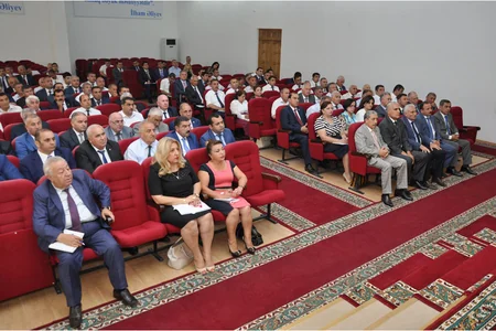 YAP-ın rayon və şəhər təşkilatları sədrlərinin ümumrespublika müşavirəsi keçirilib