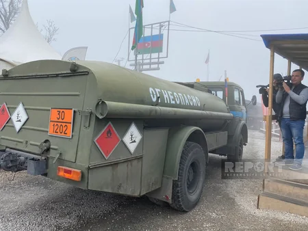 Bu gün Xankəndi-Laçın yolunda sülhməramlıların 77 avtomobili maneəsiz keçib - YENİLƏNİB-7