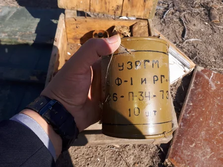 В Агдаме обнаружены брошенные противником боеприпасы