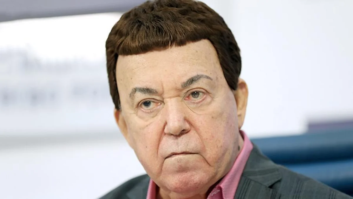 Иосиф Кобзон попал в больницу