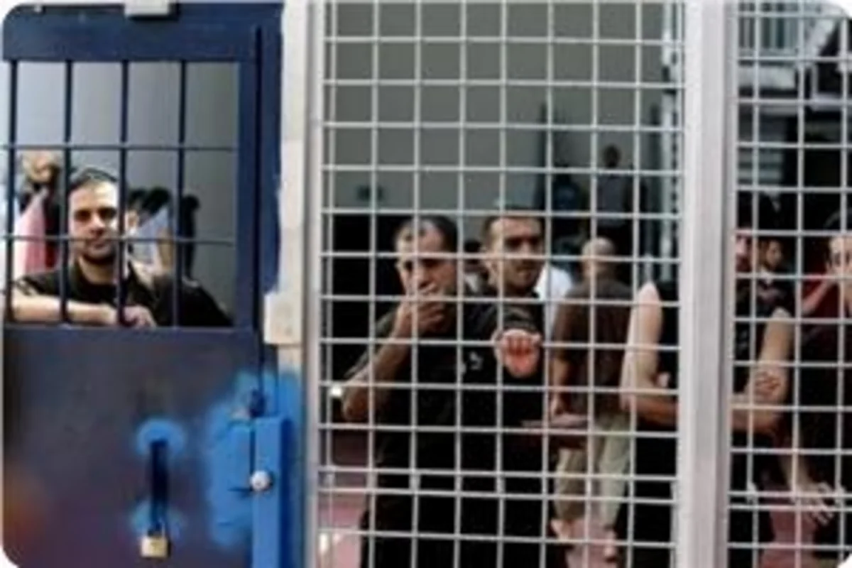 Fransada terror şəbəkəsinə cəlb edilən şəxslərin sayı açıqlanıb