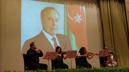 ​Türkiyədə Heydər Əliyevin anadan olmasının 92-ci ildönümü münasibətilə silsilə tədbirlər keçirilib