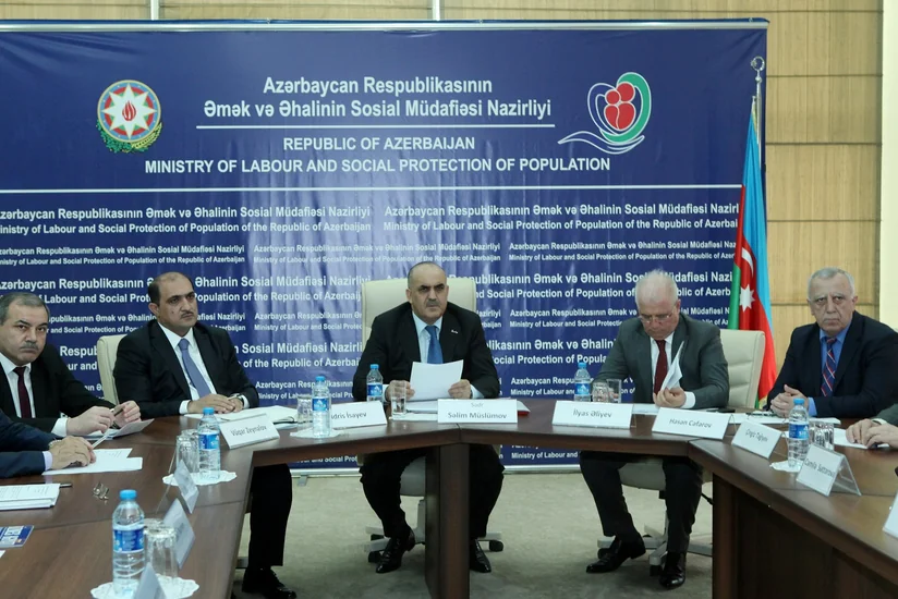 Səlim Müslümov: “Azərbaycanda məşğul əhalinin 12-15 faizini fərdi əmək fəaliyyəti göstərənlər təşkil edir”