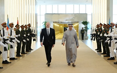 Prezident İlham Əliyev Birləşmiş Ərəb Əmirliklərində işgüzar səfərdədir