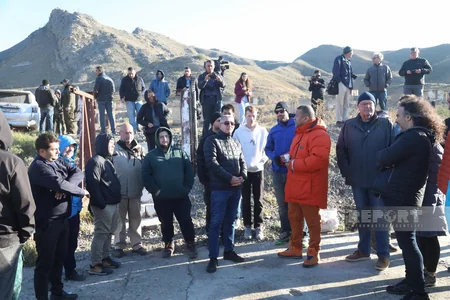 Beynəlxalq səyyahlar Cəbrayılda Xudafərin körpüsündə olublar
