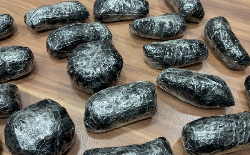 Gəncədə narkokuryerdən 20 kq-dan çox heroin aşkarlanıb