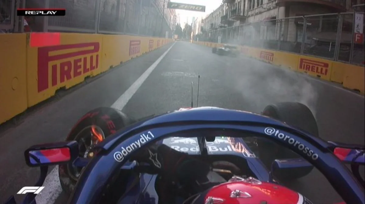 “Formula 1”: Rusiyalı pilotun maşını yanıb - VİDEO