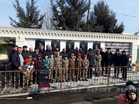 Biləsuvarda şəhidlərin xatirəsinə ucaldılan abidənin açılışı olub