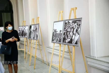 Tbilisidə Heydər Əliyevə həsr olunan fotosərgi açılıb