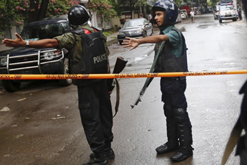 ​МВД: атаку в Дакке устроили местные боевики, а не террористы ИГИЛ