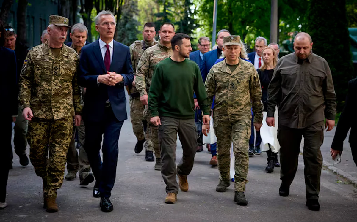 Baş katib: Ukraynanın NATO tərəfdaşlarına inamı silah tədarükündəki fasilələrə görə sarsılıb