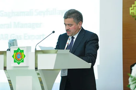 SOCAR attends gas congress in Turkmenistan