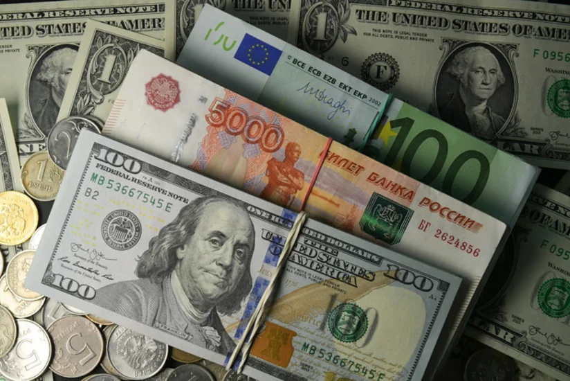 Курс доллара продемонстрировал разную динамику к евро и иене