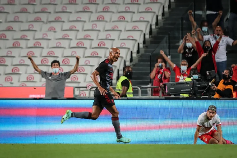 ЛЧ: «Бенфика» обыграла «Спартак» и прошла в следующий этап