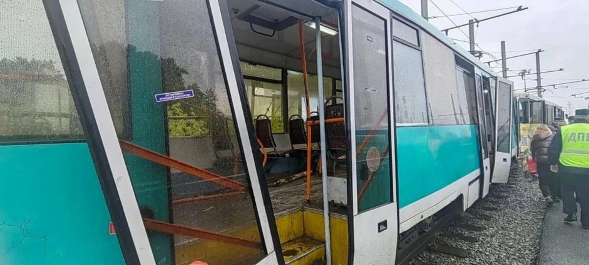 130 hurt in tram crash in Russia's Siberian city