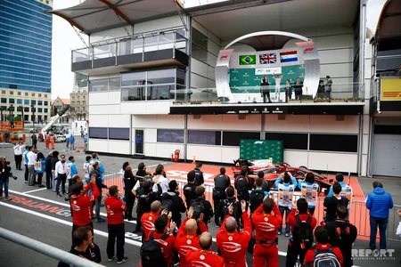 Определился победитель соревнований Формулы 2 - ФОТОРЕПОРТАЖ