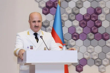 Dəniz nəqliyyatı işçiləri peşə bayramlarını qeyd ediblər