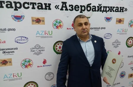 Kazanda Respublika günü və ADR-in 100 illiyi qeyd olunub