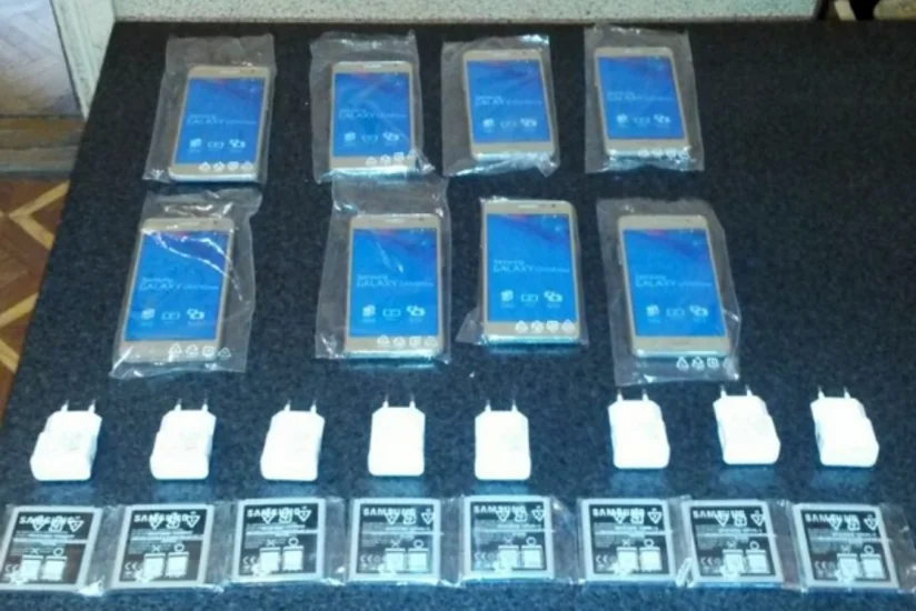 Azərbaycan sərhədində mobil telefon qaçaqmalçısı saxlanılıb