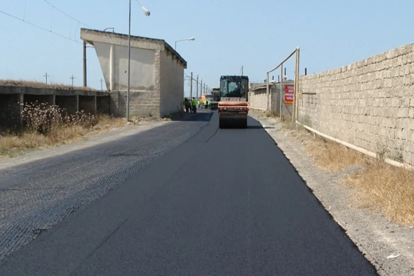 Suraxanı rayonunda bir küçə təmir edilib - VİDEO / FOTO