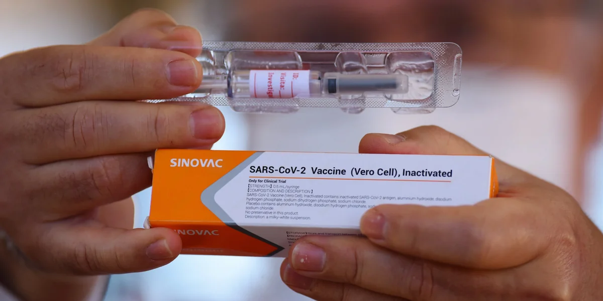 Китайская вакцина от COVID-19 дала иммунный ответ