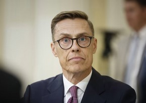 Finlandiya Prezidenti Ukraynaya qoşun göndərilməsini istisna edib