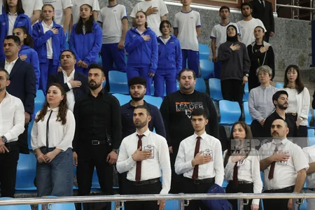 Kiçikyaşlı taekvondoçular arasında Azərbaycan birinciliyinin açılış mərasimi keçirilib