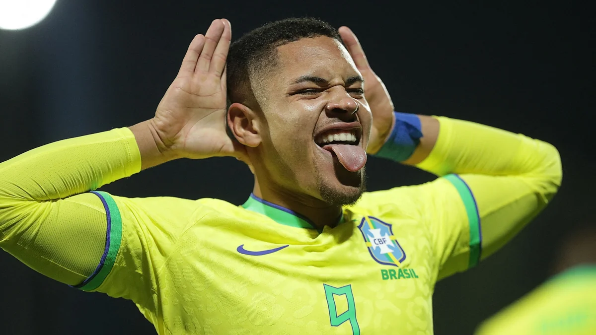 Barselona 18 yaşlı braziliyalı hücumçunu transfer edib