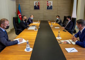 Energetika naziri “Neqsol Holding” və şirkətinin nümayəndələrini qəbul edib